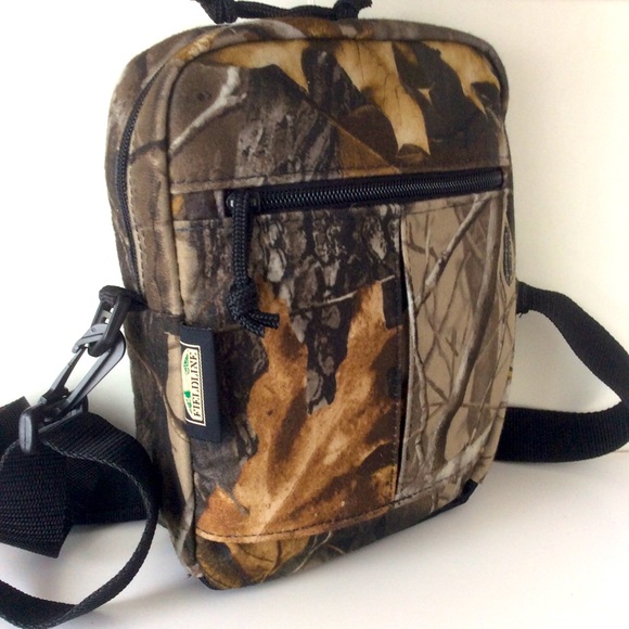 Fieldline Camo Crossbody Belt Bag 7”x10”x 3” - Picture 2 of 14